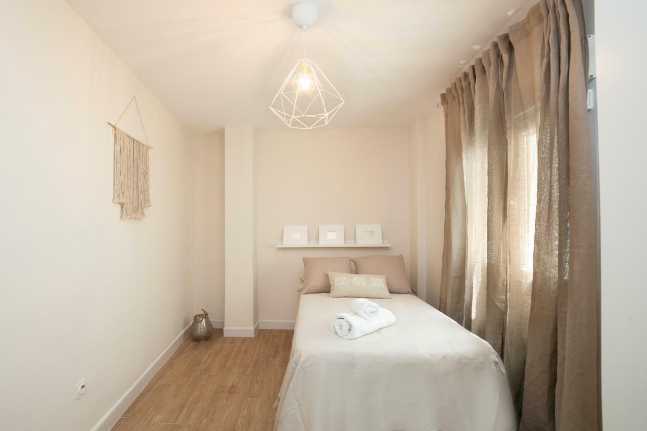 Alohamundi Pureza Apartment Sevilla Bagian luar foto