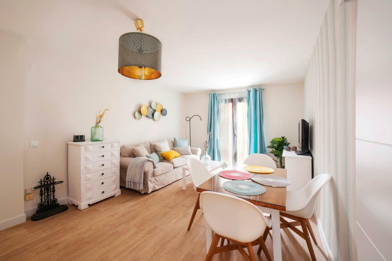 Alohamundi Pureza Apartment Sevilla Bagian luar foto